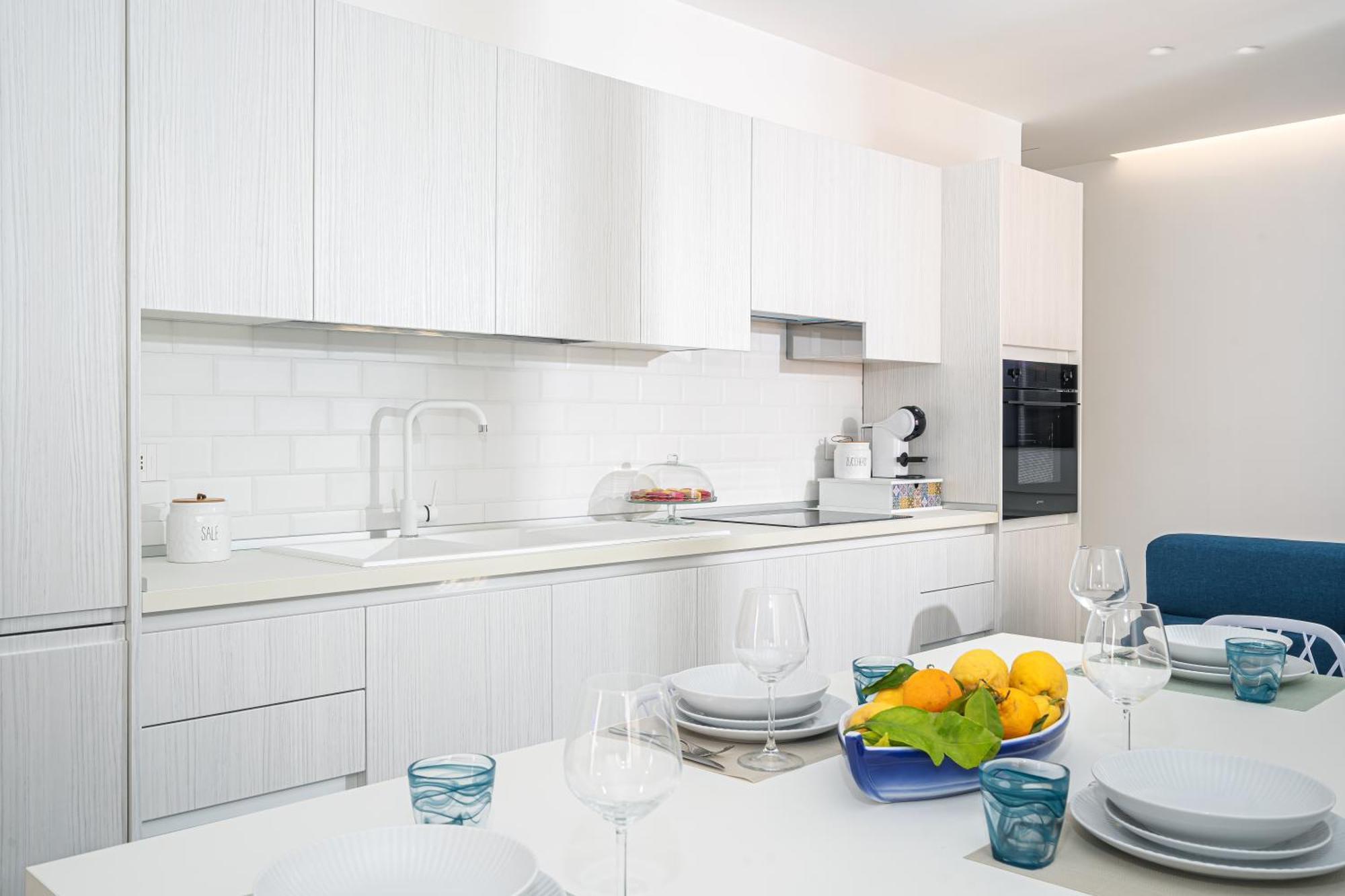 Sea View Deluxe Apartments Vico Equense Bagian luar foto