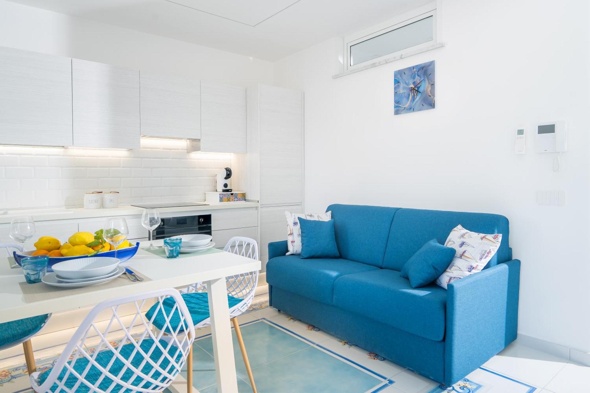 Sea View Deluxe Apartments Vico Equense Bagian luar foto
